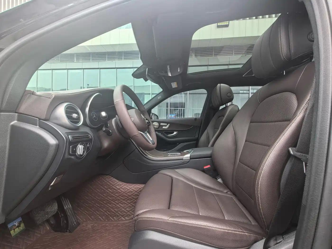 Mercedes-Benz GLC 2020 GLC 260 L 4MATIC Luxury фото 12