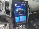 Фото 9 - Ford Edge