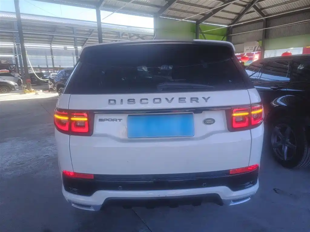 Land Rover Discovery Sport 2022 Model Facelift 249PS R-Dynamic S Performance Edition 5-seater фото 6