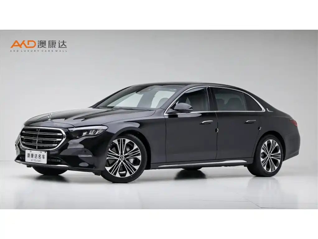Фото 1 - Mercedes-Benz E-Class