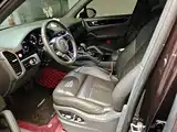 Фото 8 - Porsche Cayenne