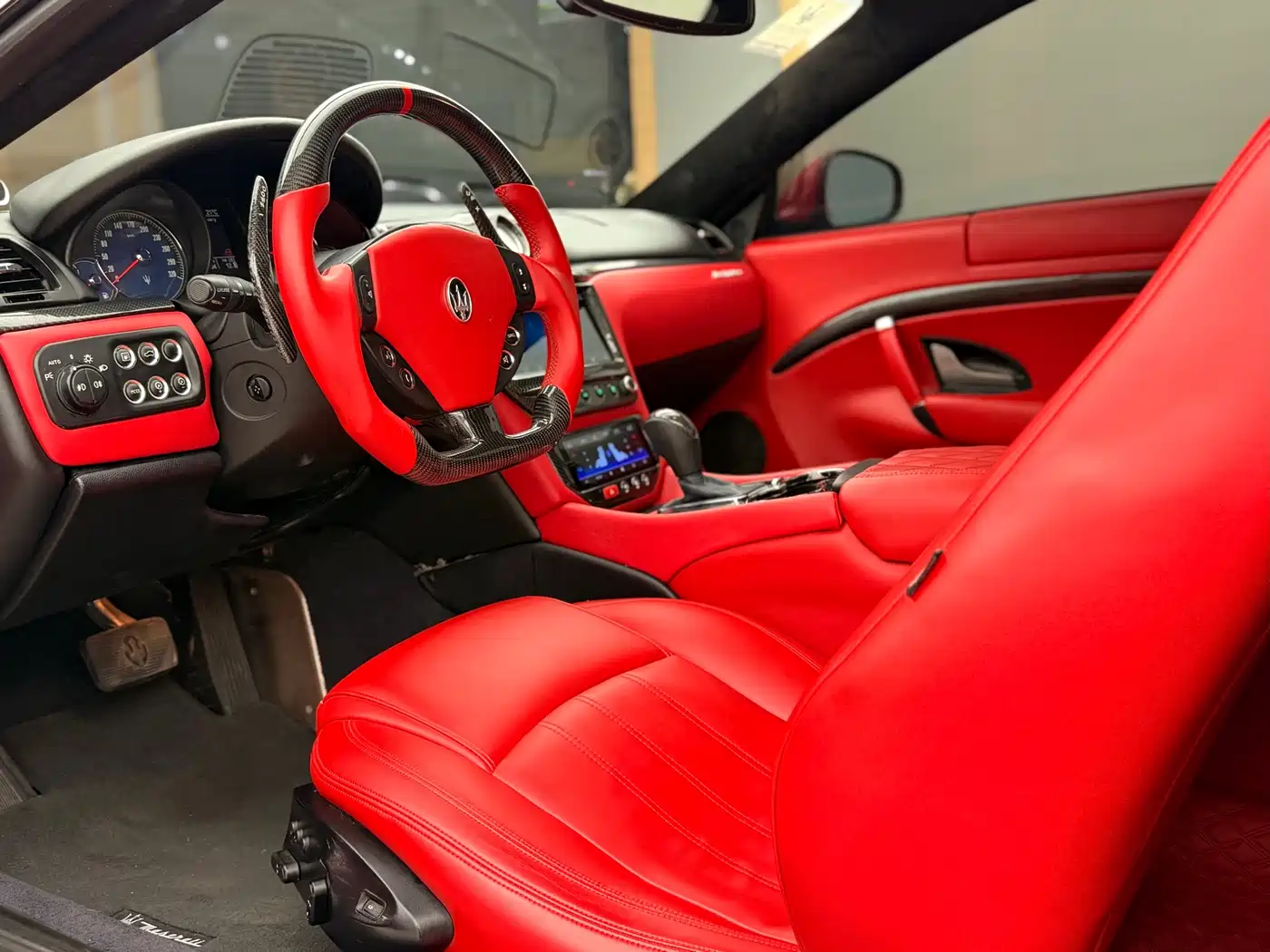 Maserati GranTurismo 2007 4.2L Standard фото 11