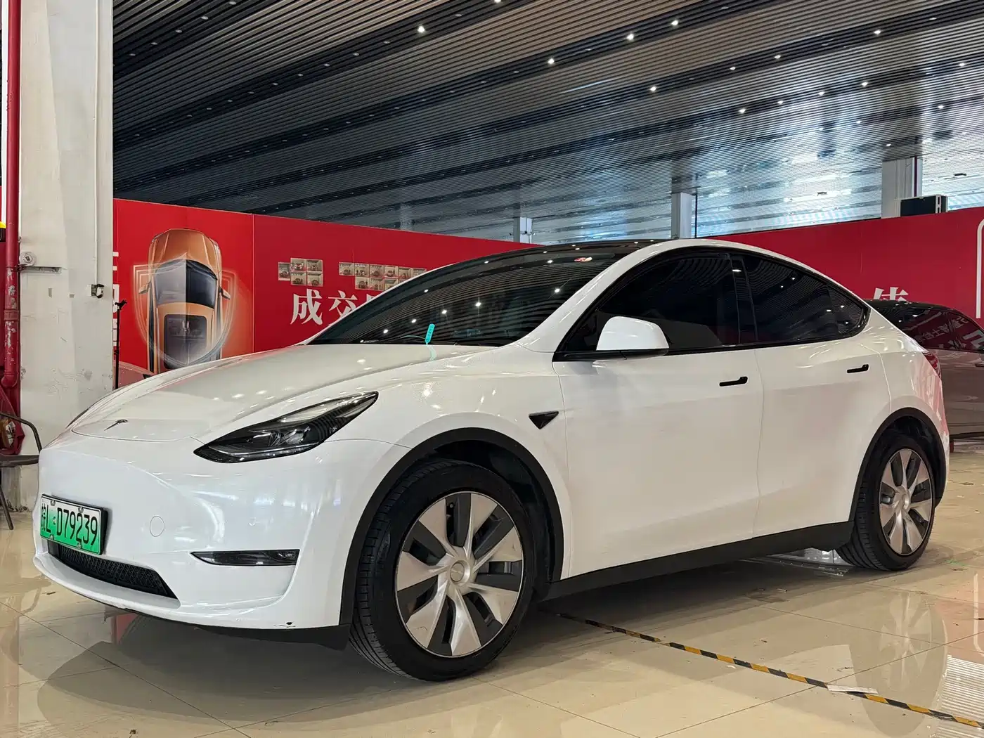  Tesla Model Y 2022 Long Range AWD