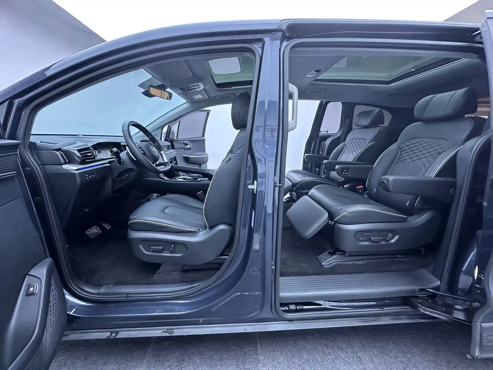 Фото 22 - Hyundai Custo