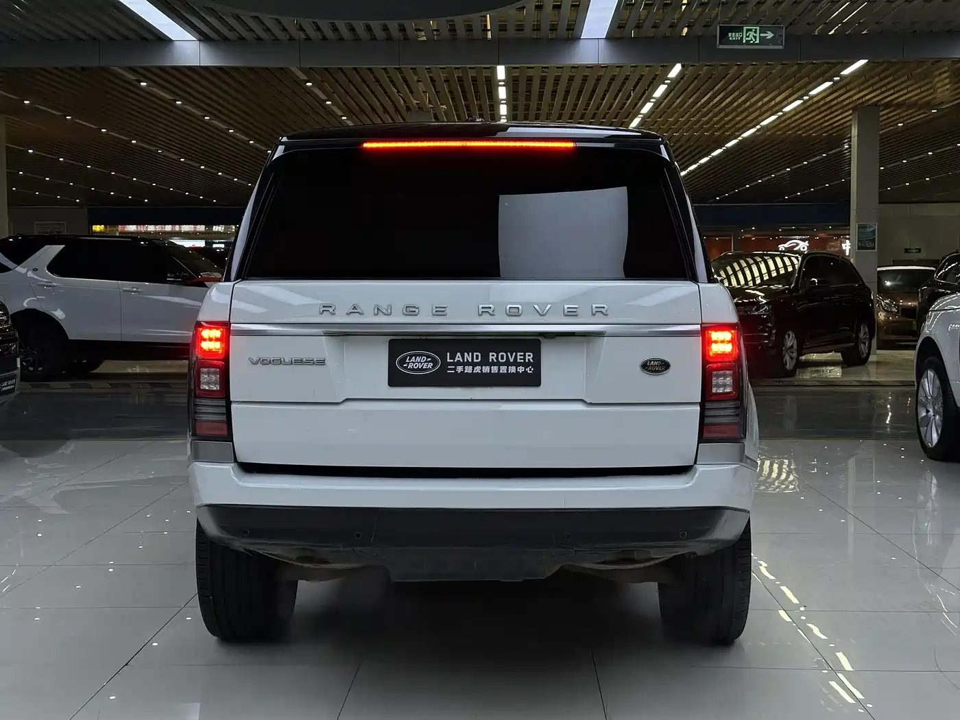 Land Rover Range Rover 2014 3.0 SC V6 Vogue фото 7