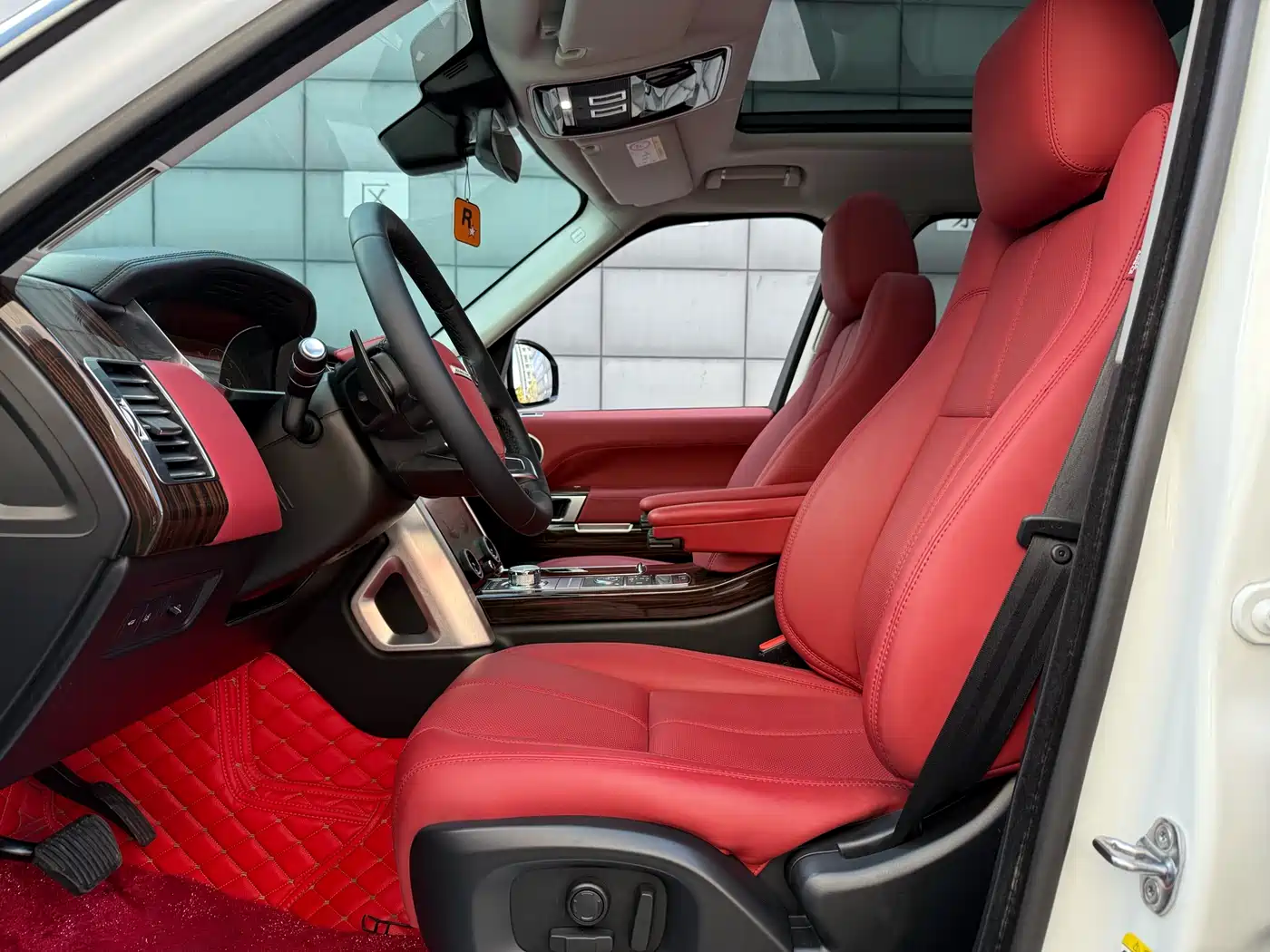 Land Rover Range Rover 2015 3.0 TDV6 Vogue фото 10