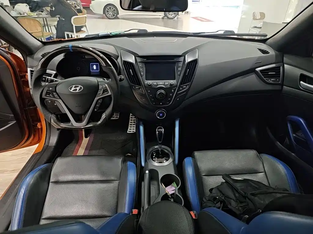 Hyundai Veloster 2016 2015 1.6T Automatic Luxury Edition