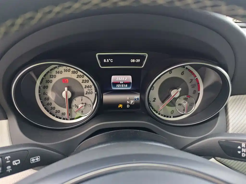 Mercedes-Benz GLA 2016 GLA 200 Dynamic фото 12