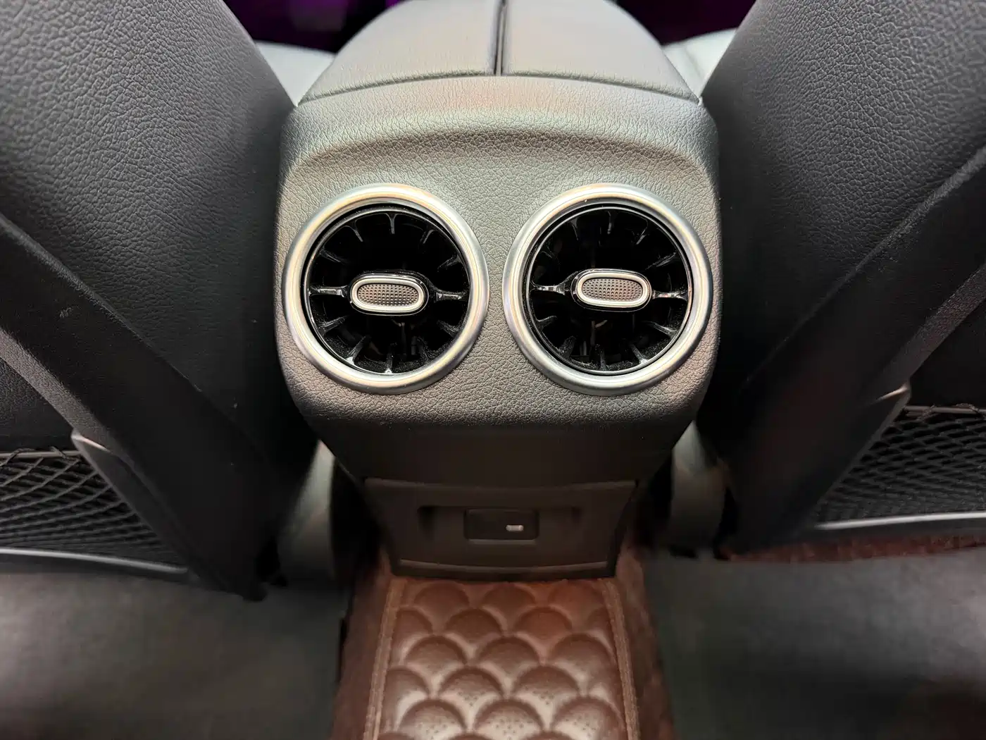 Mercedes-Benz A-Class 2022 Facelift A 180 L Sport Sedan фото 14
