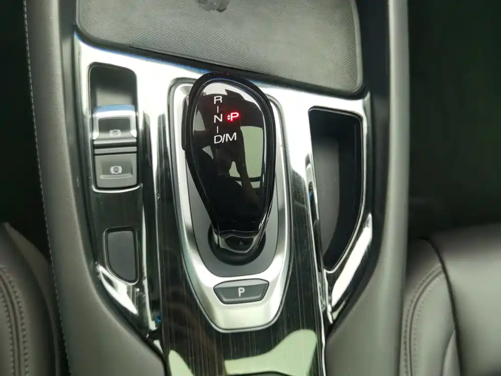 Фото 13 - Haval F7