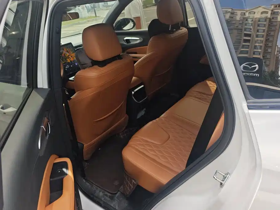 Besturn Yueyi 07 2025 2025 210km Leisure Edition