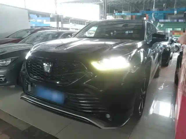 Toyota Crown Kluger 2021 2.5L HEV 4WD Premium