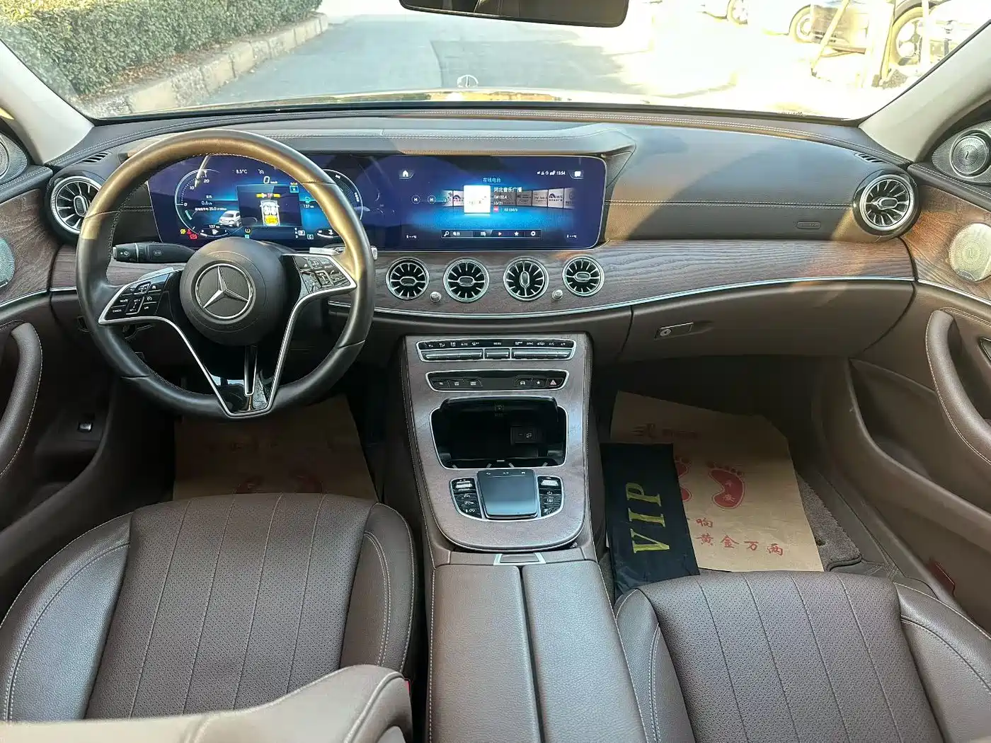 Mercedes-Benz E-Class 2022 E 300 L Luxury фото 6