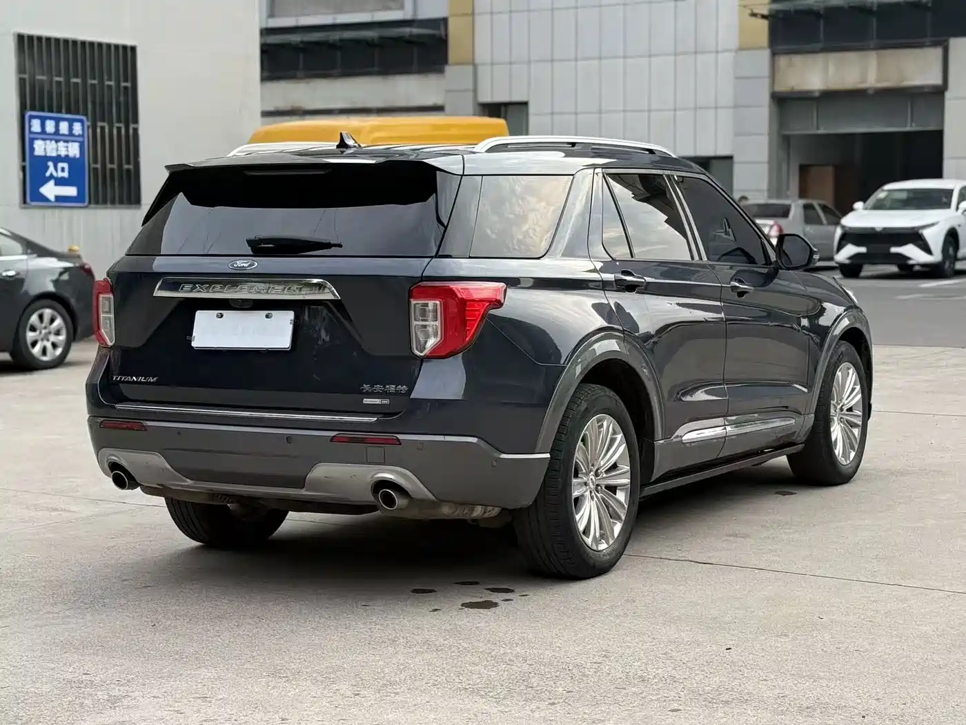 Ford Explorer 2020 2020 EcoBoost 285 AWD Titanium Edition 6-Seater