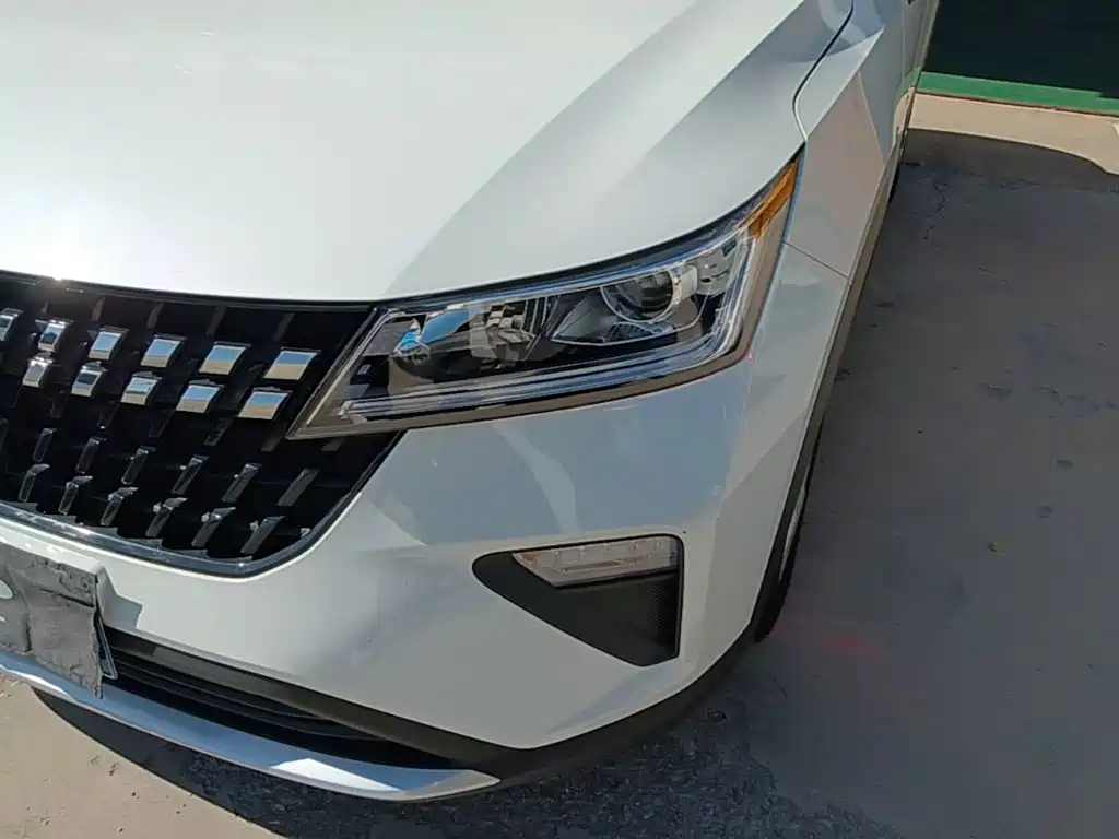 Wuling Motors Wuling Xingchi 2023 2022 1.5L Manual Freedom Edition