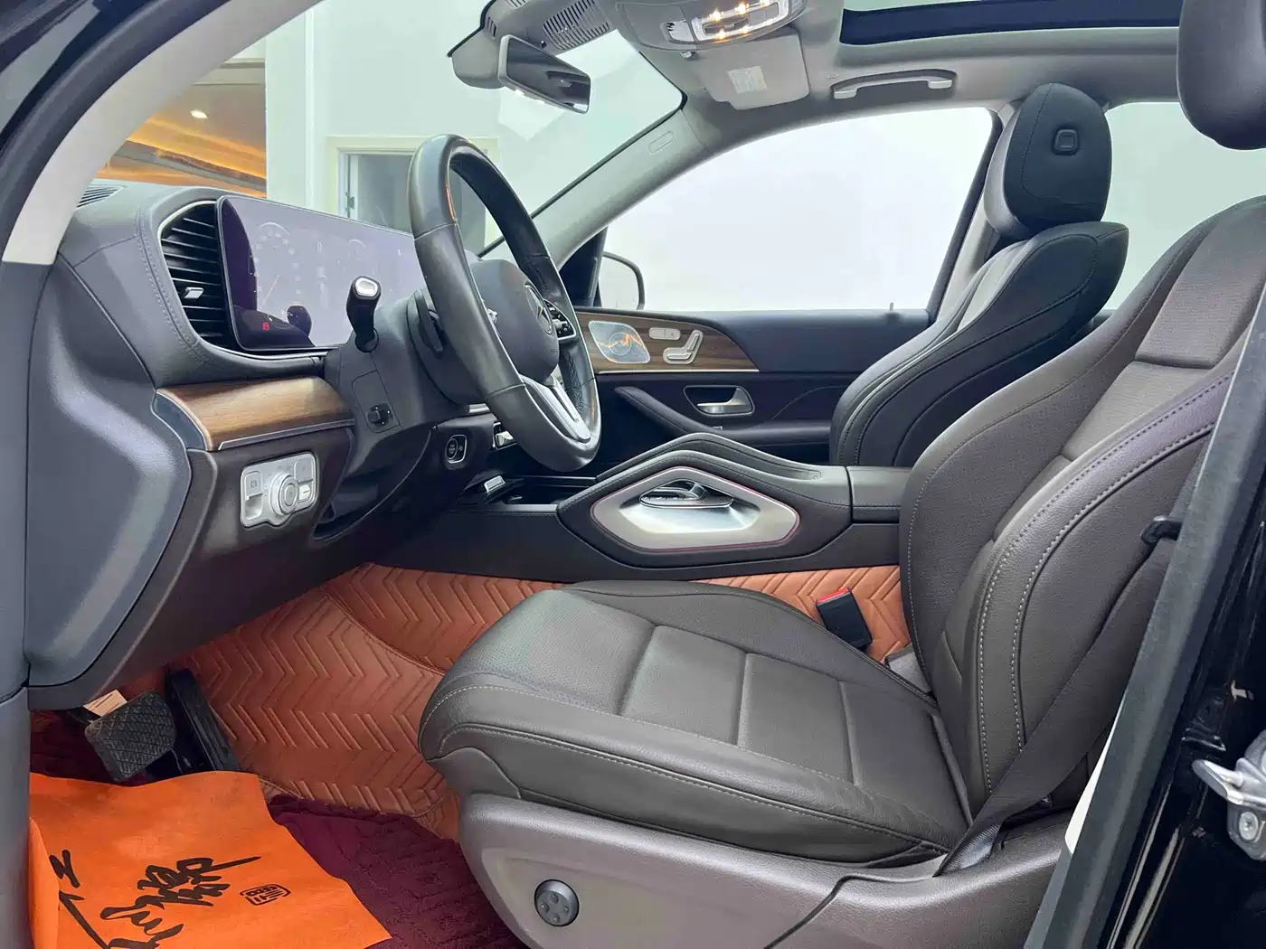 Mercedes-Benz GLE 2020 Facelift GLE 350 4MATIC Luxury фото 5