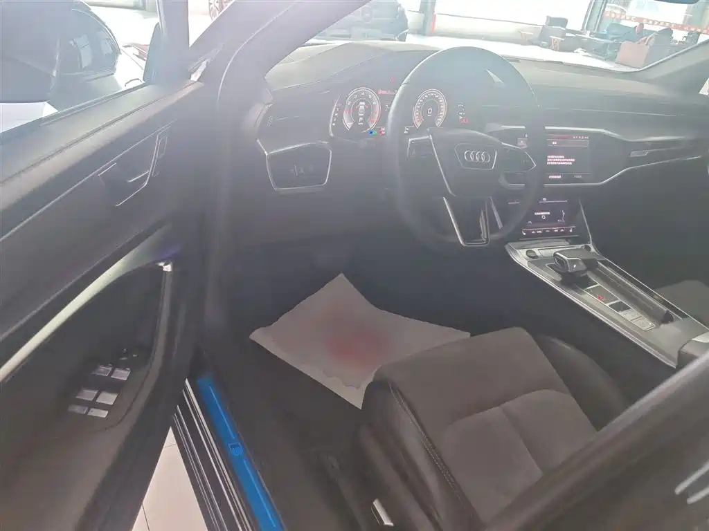 Audi A6L 2023 Facelift 45 TFSI Premium Dynamic фото 12