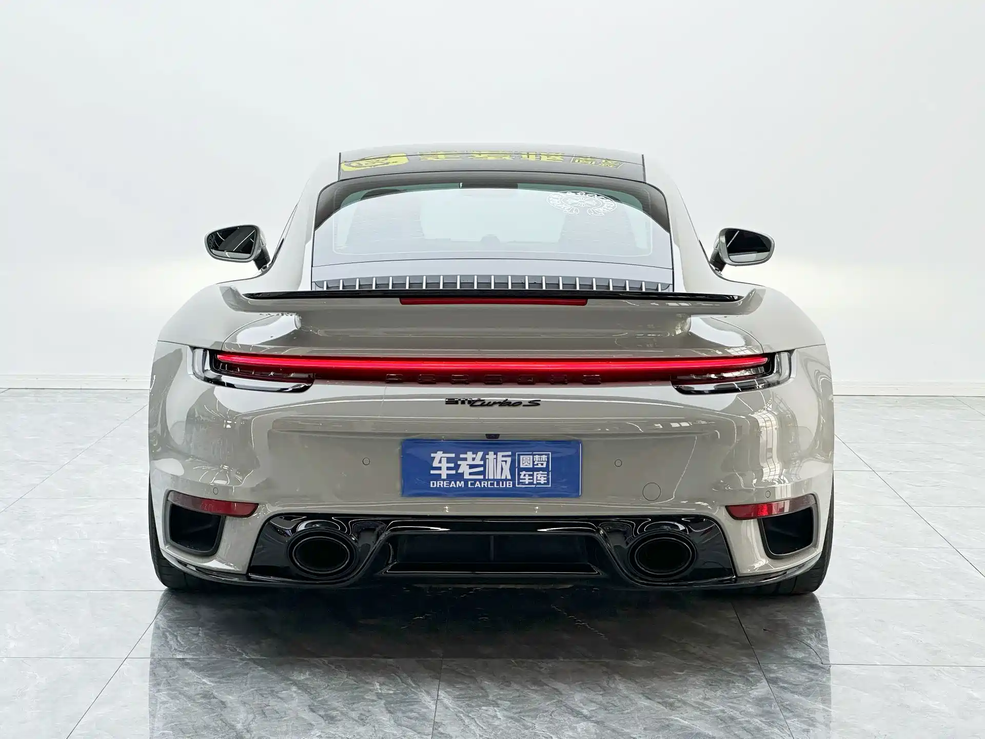 Фото 5 - Porsche 911
