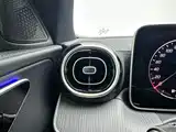 Photo 13 - Mercedes-Benz C-Class