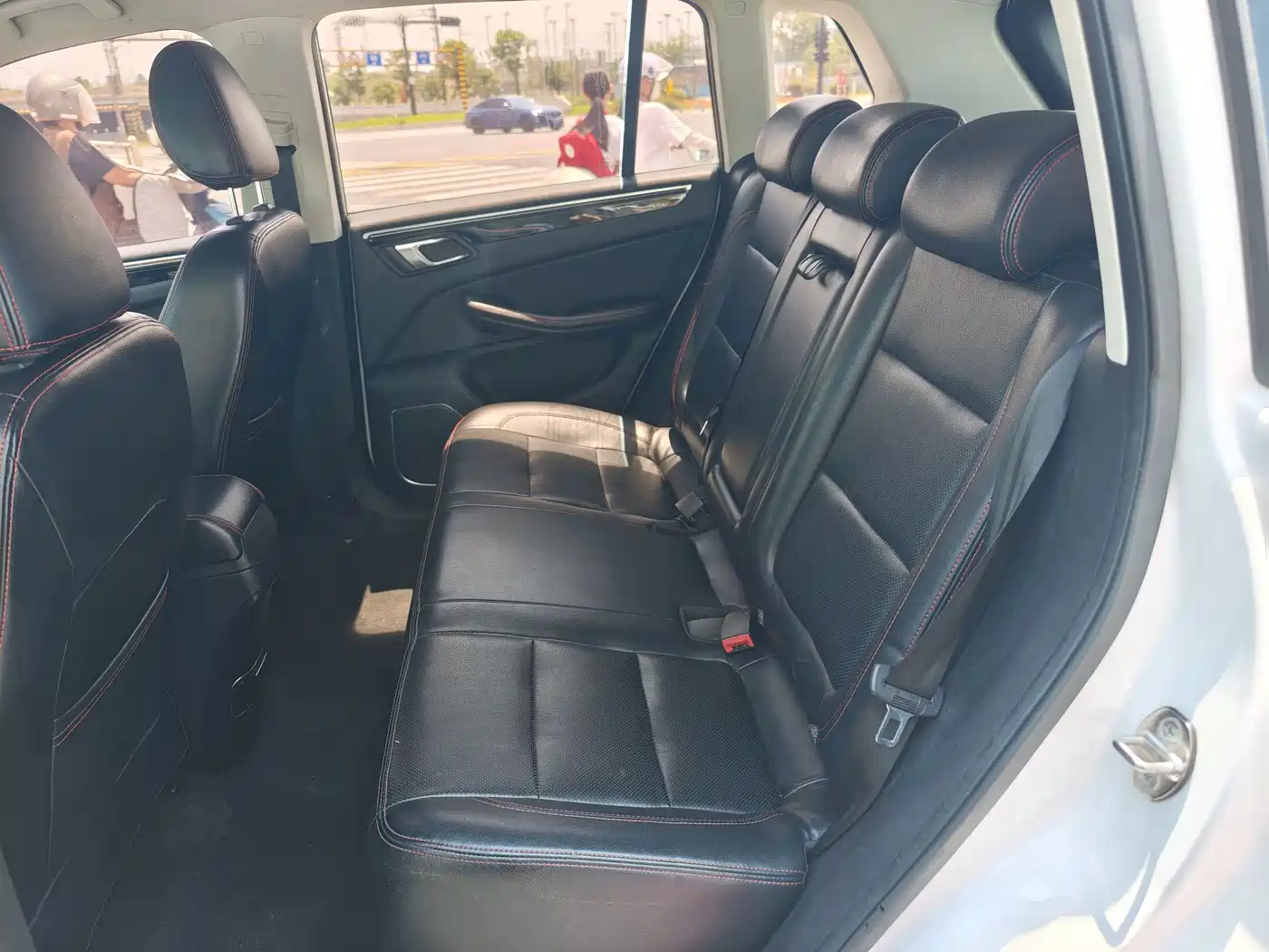 Zotye Damai X5 2016 2017 Model Classic 1.5T CVT Prestige