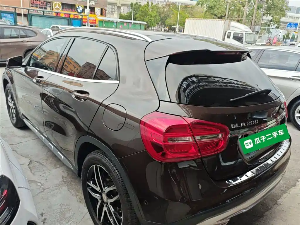 Mercedes-Benz GLA 2016 GLA 200 Fashion фото 23