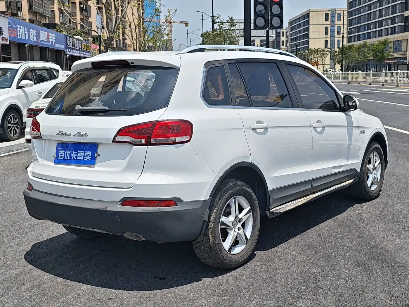 Zotye Damai X5 2016 2017 Model Classic 1.5T CVT Prestige