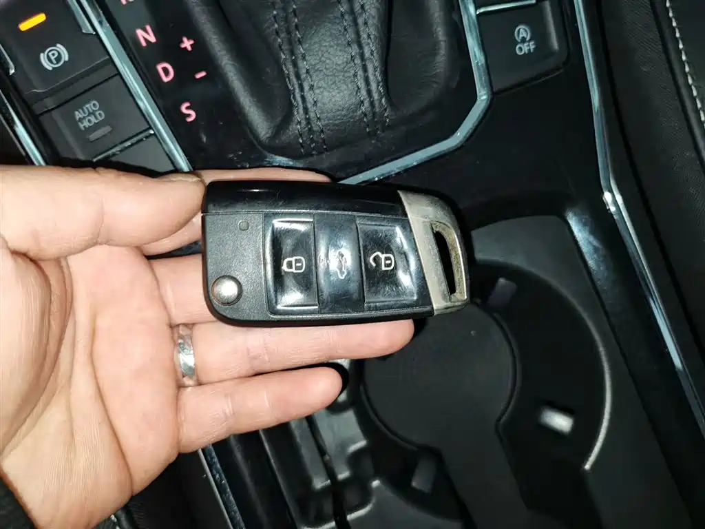 Volkswagen Passat 2017 330TSI DSG Prestige фото 9