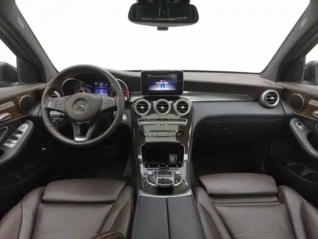 Mercedes-Benz GLC 2019 GLC 260 L 4MATIC Luxury — фото 5