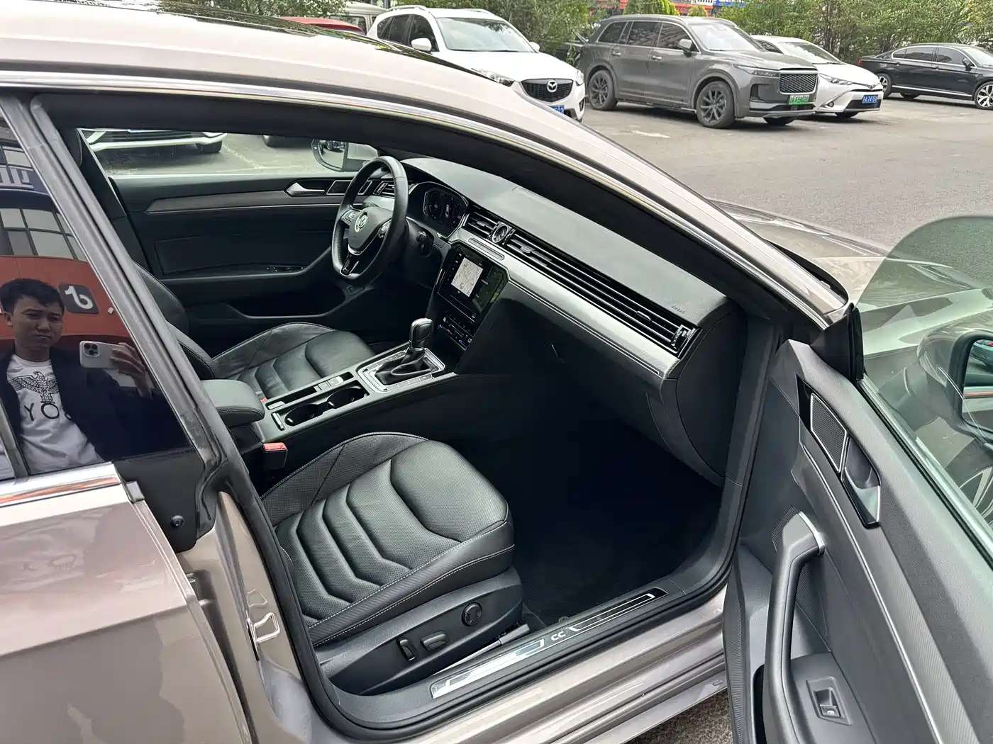 Volkswagen FAW-Volkswagen CC 2020 330TSI Glamour Version China VI фото 10
