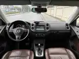 Photo 8 - Volkswagen Tiguan