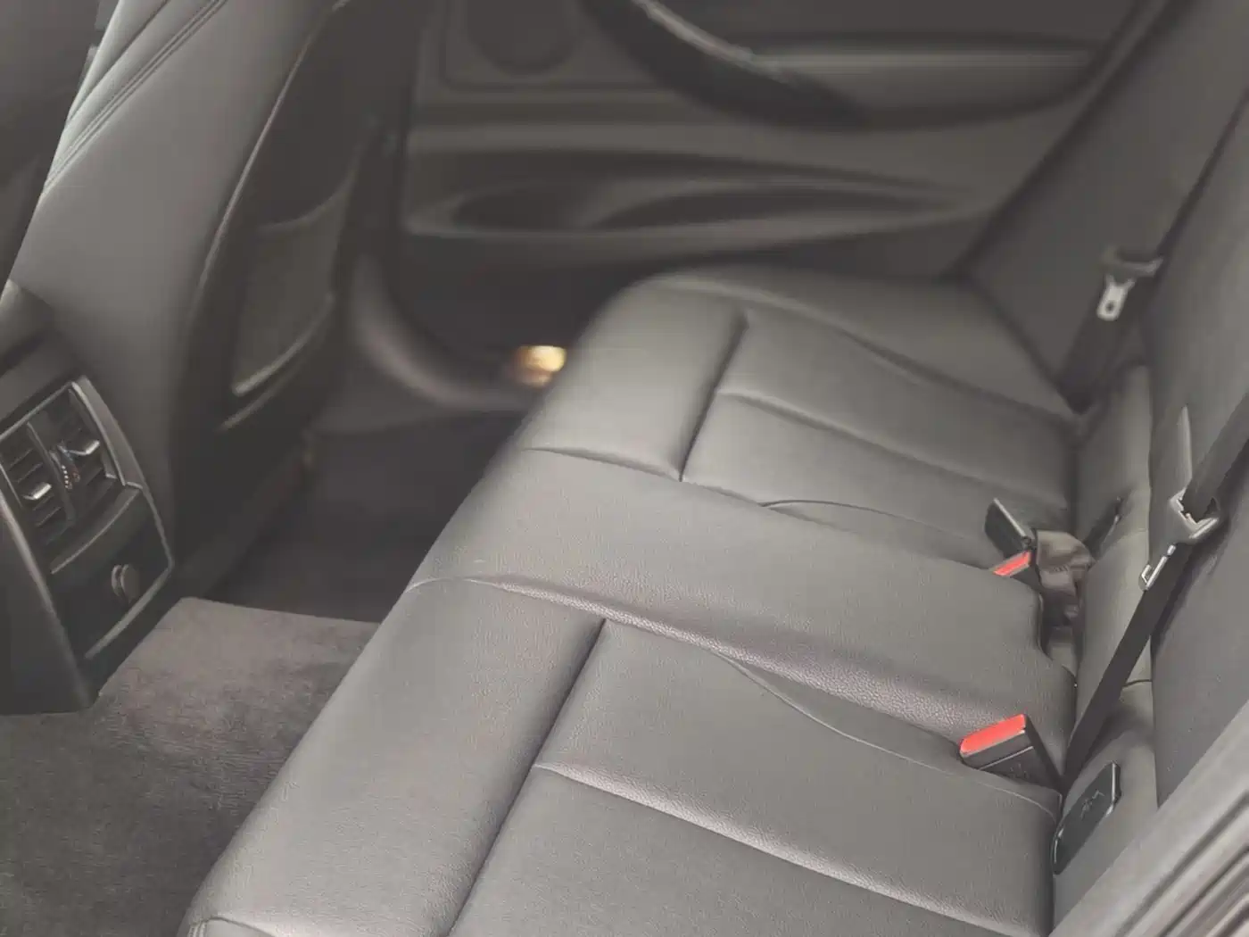 BMW 3 Series GT 2020 320i M Sport Package фото 9