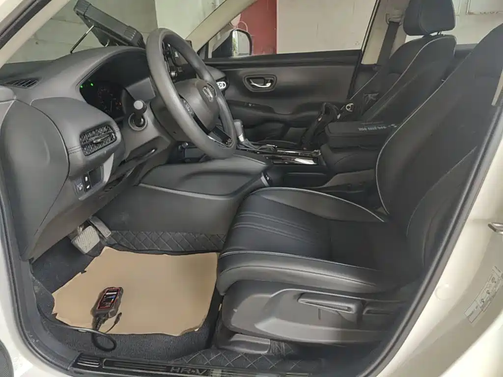 Honda HR-V 2025 2023 240TURBO Dynamic Smart Edition