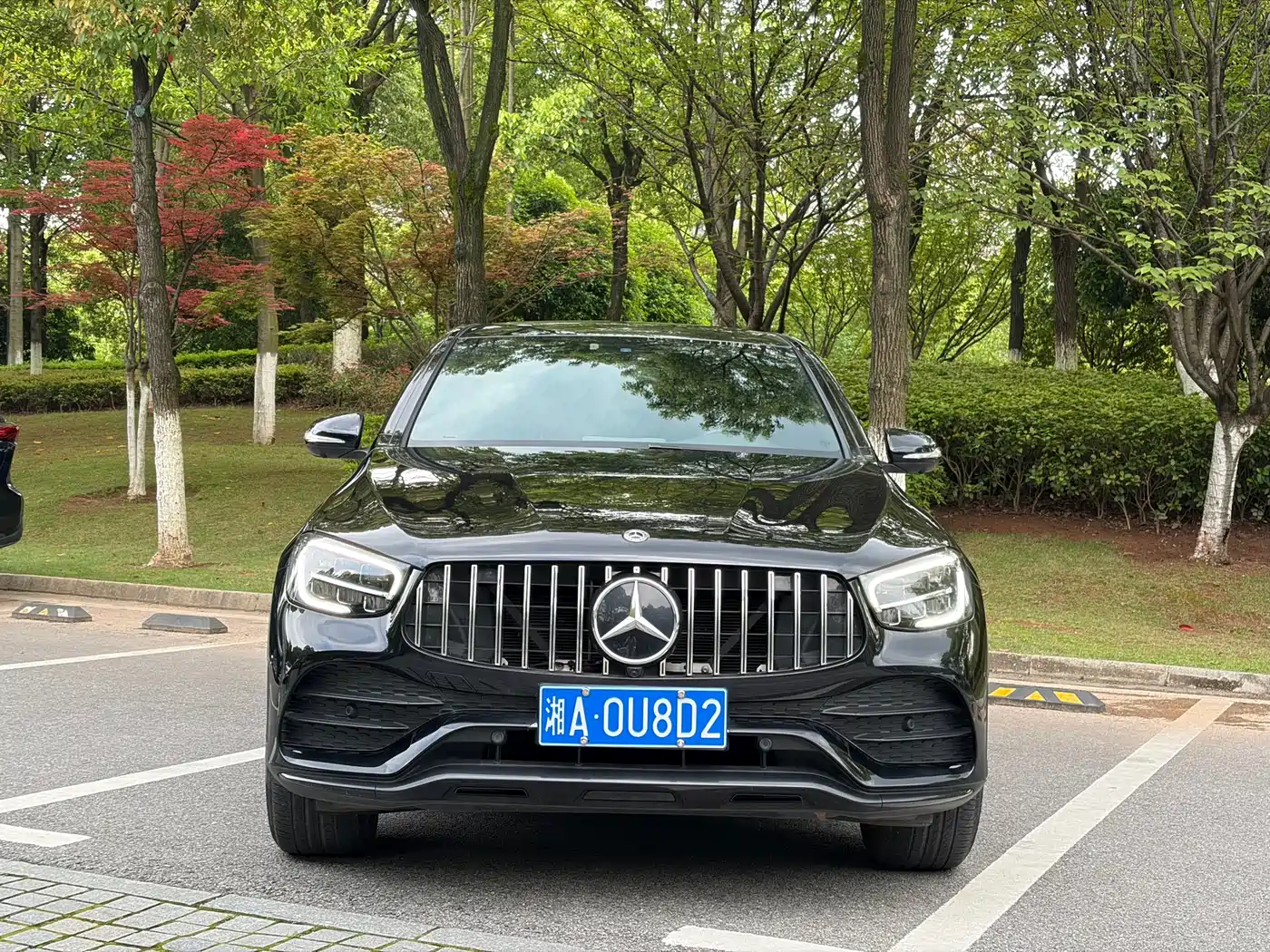 Mercedes-Benz GLC Coupe 2020 GLC 260 4MATIC Coupe SUV фото 2