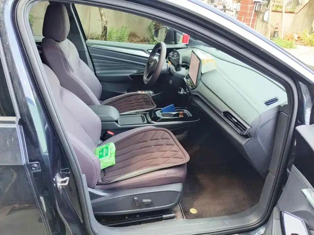 Volkswagen ID.4 CROZZ 2025 2025 Long Range PURE+ Edition