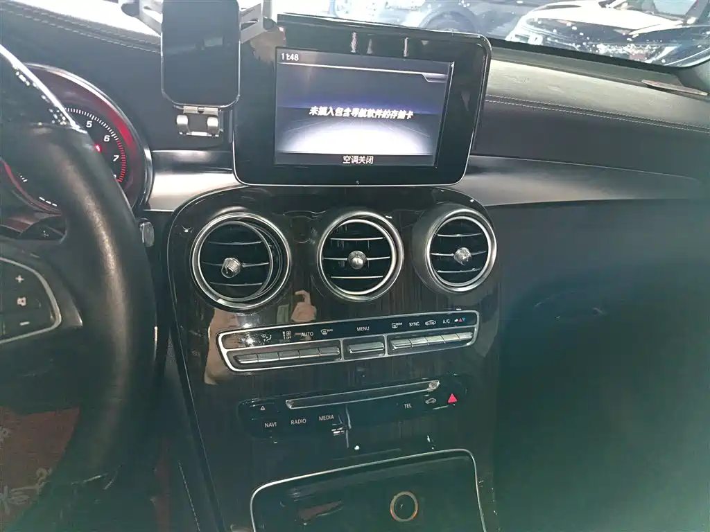 Mercedes-Benz GLC 2016 GLC 260 4MATIC Dynamic фото 13