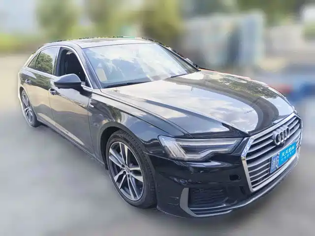 Audi A6L 2021 40 TFSI Luxury Sport — фото 3