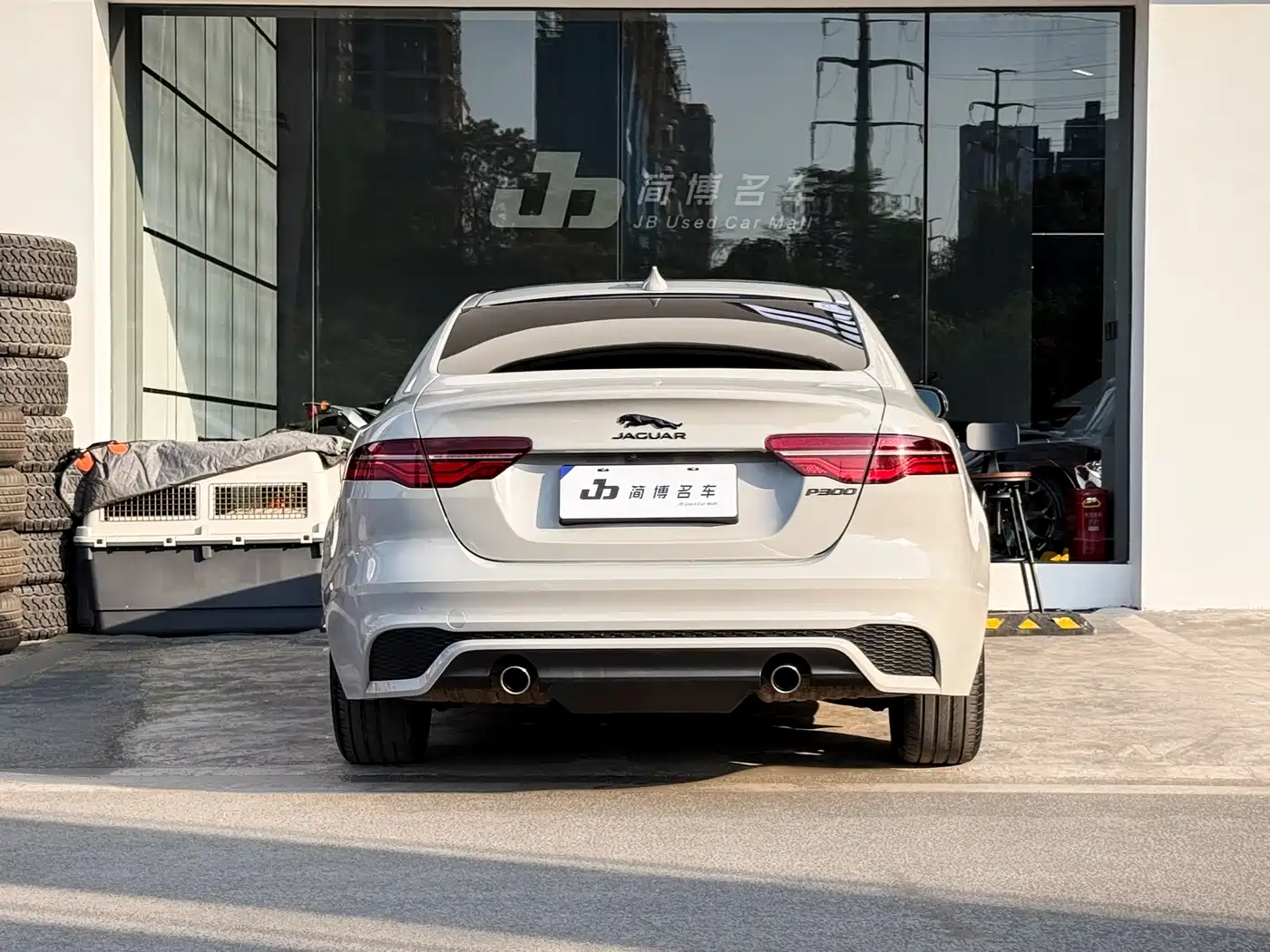 Jaguar XEL 2020 2.0T 200PS R-DYNAMIC Youth Sport Edition фото 4