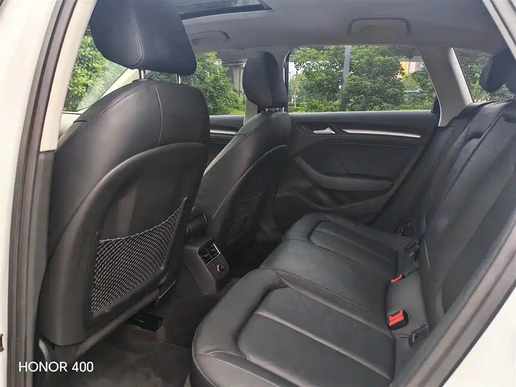 Audi A3 2014 Sportback 35 TFSI Automatic Comfort фото 15