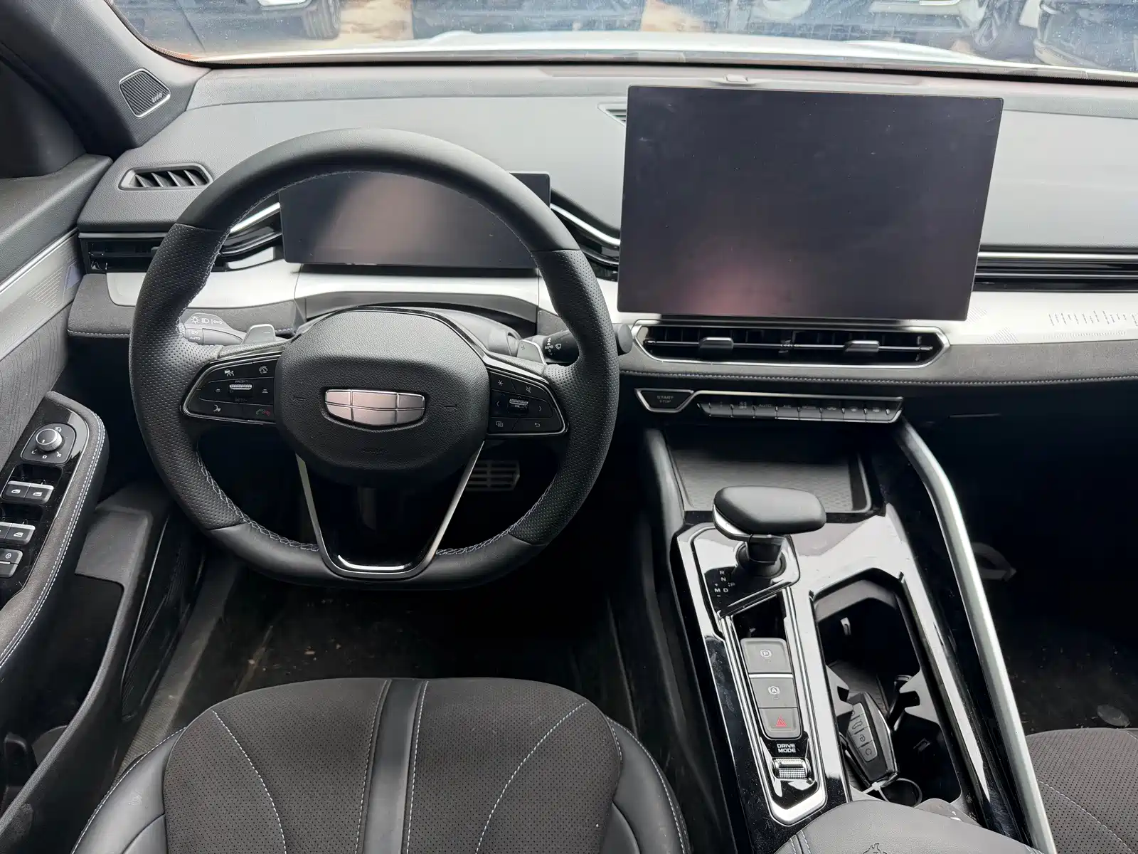 Фото 8 - Geely Preface