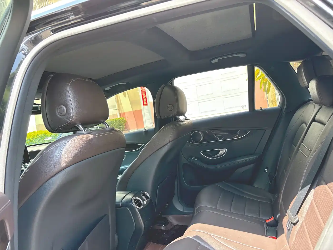 Mercedes-Benz GLC 2016 GLC 260 4MATIC Luxury фото 7