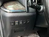 Фото 20 - Toyota Vellfire