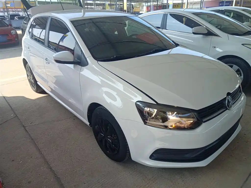 Volkswagen Polo 2018 1.5L Auto Safe Drive фото 4