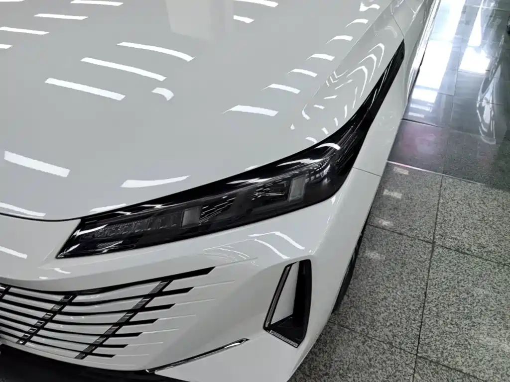 Changan Eado PHEV 2026 2025 Smart New Blue Whale 145KM Battleship Edition
