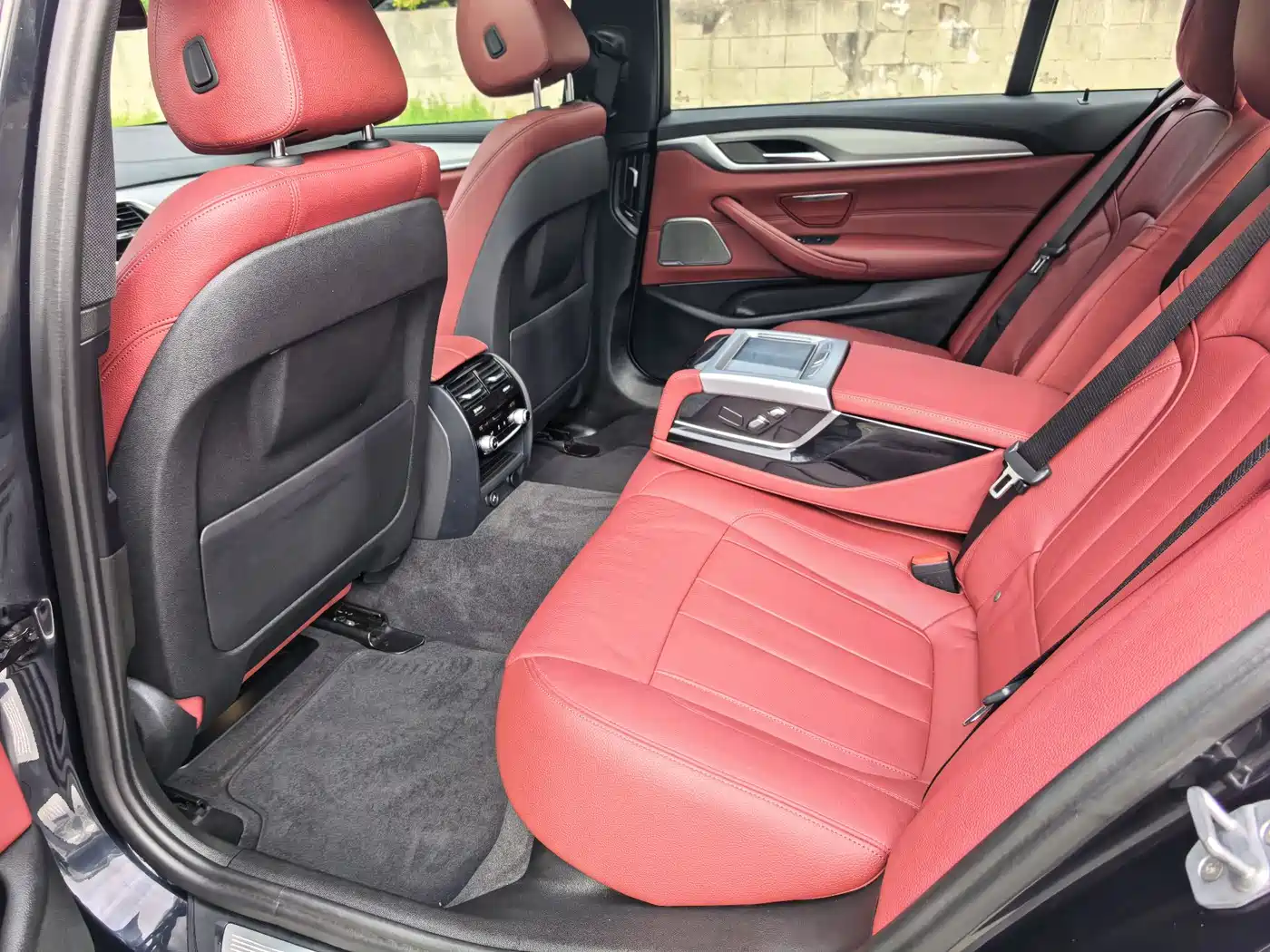 BMW 5 Series 2018 530Li Premium M Sport Package фото 6
