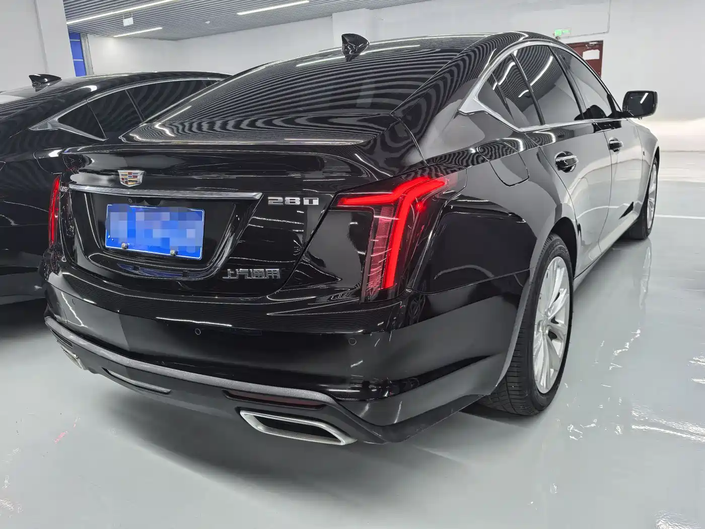 CADILLAC CT5