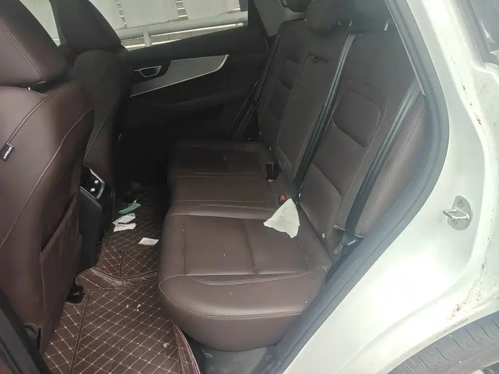 Фото 14 - Chery Tiggo 7