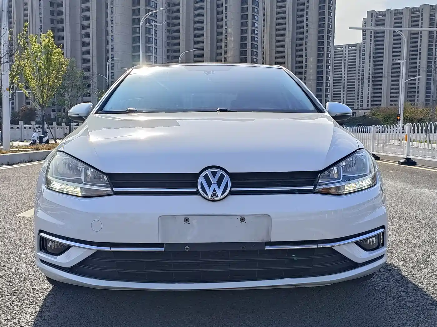 Volkswagen Golf 2018 230TSI Automatic Comfort фото 2