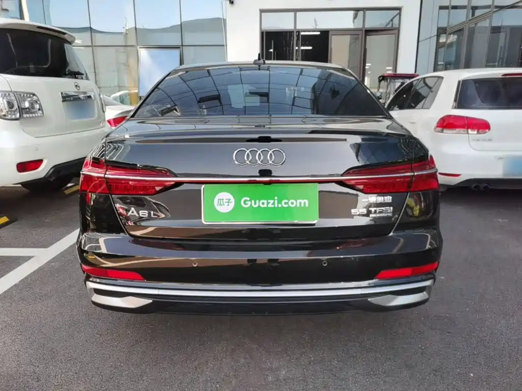 Photo 6 - Audi A6L