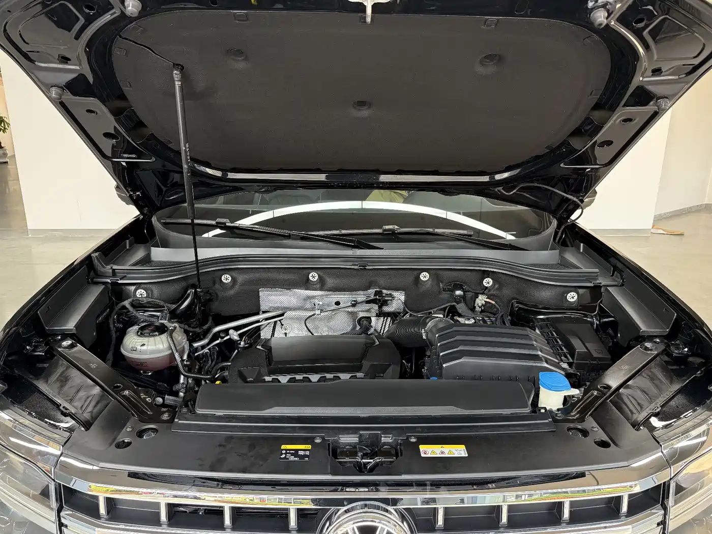 Volkswagen Teramont 2024 380TSI 4WD Prestige Luxury Edition фото 32