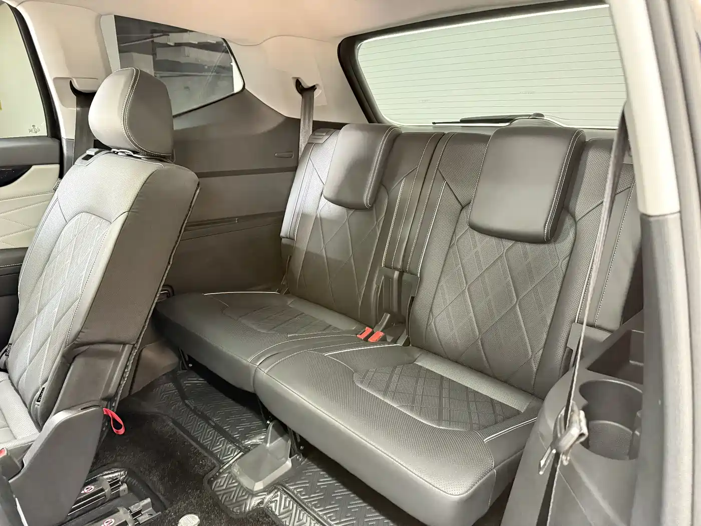Volkswagen Teramont 2024 380TSI 4WD Prestige Luxury Edition фото 21